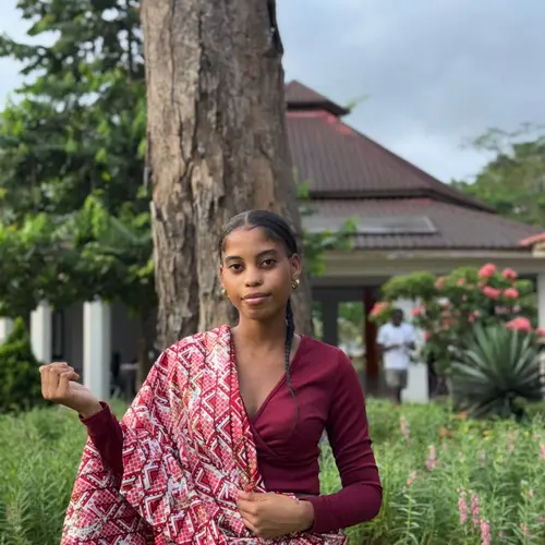 KOUADZOUMOU Joelle Alexandra 